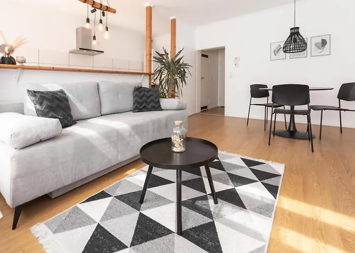 Koje Drei I Zentrales Apartment Mit Parkplatz